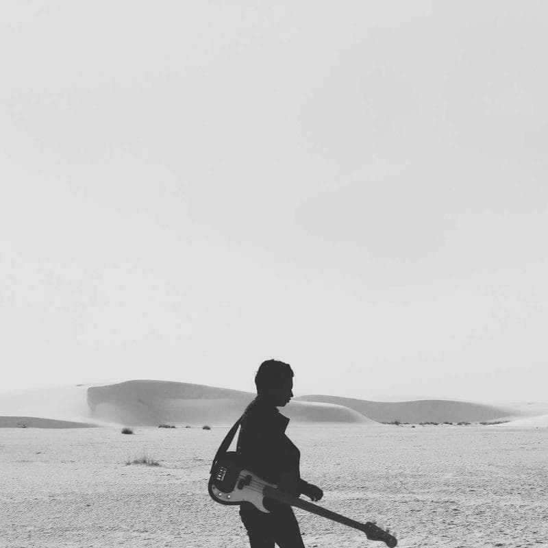 تصویر 1 از 2 — شال گلدوزی شده — سیاه